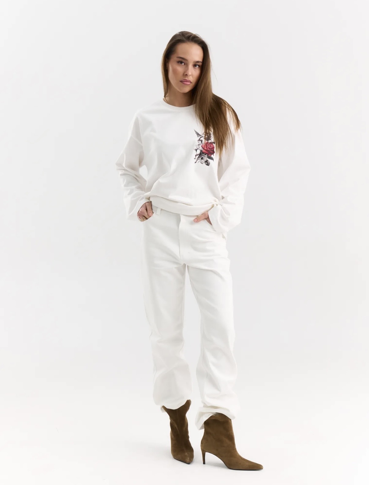 Longsleeve su angelo raštu