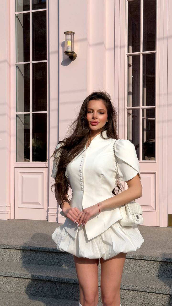 Švarkas „Peplum“
