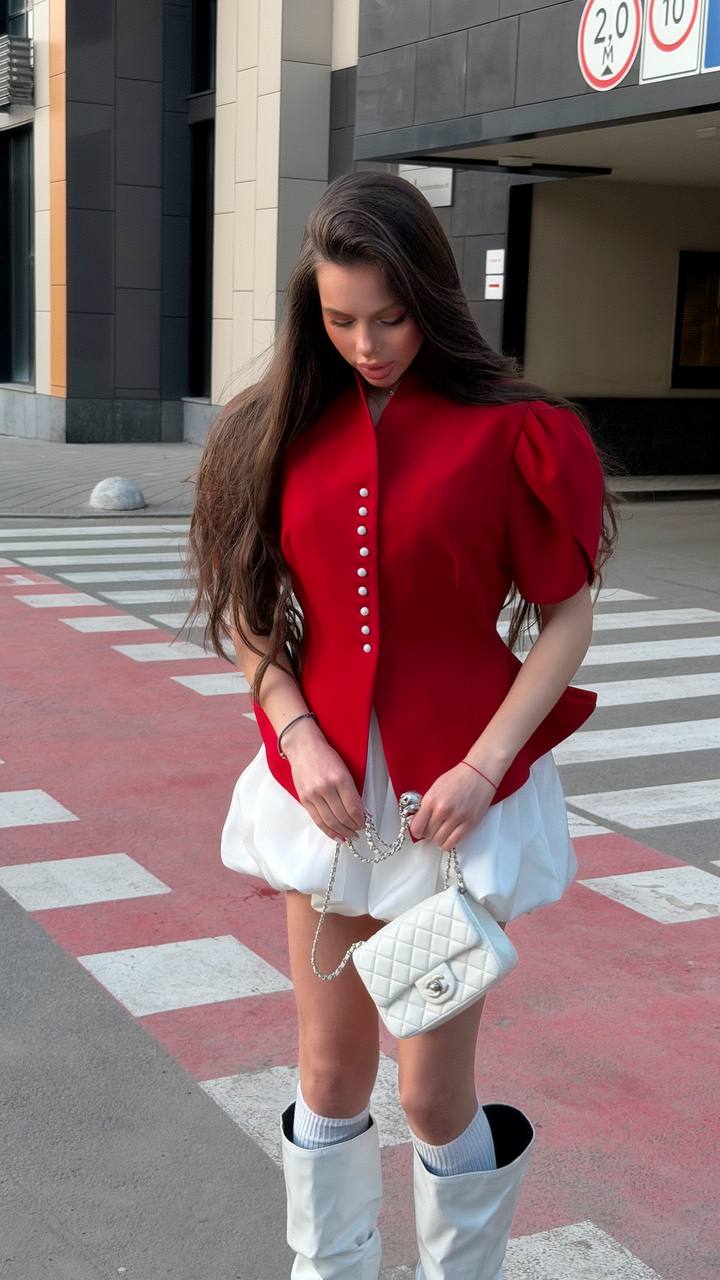 Švarkas peplum